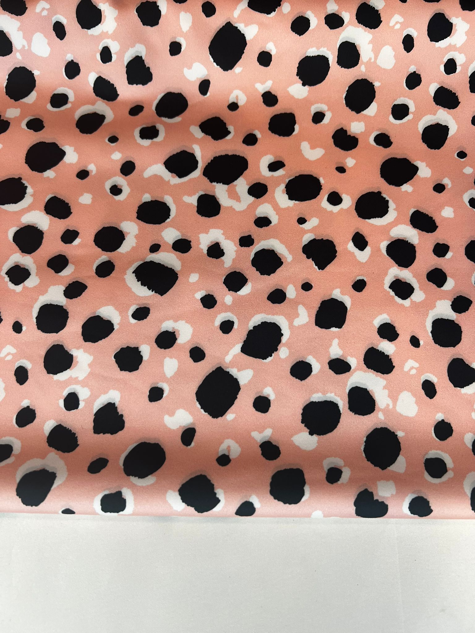 Lycra Bolas Pretas - Image 2