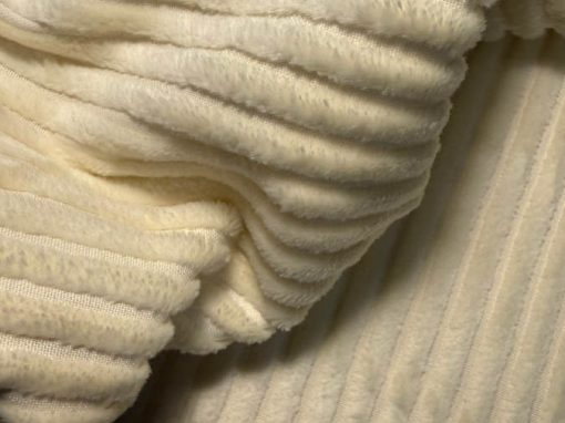 Bombazine Branca Relevo Duplo Bombazine Branca Relevo Duplo